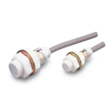 OMRON proximity switch, E2FQ-X2F1 2M