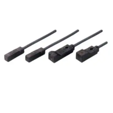 OMRON proximity switch, E2S-W21-R 1M