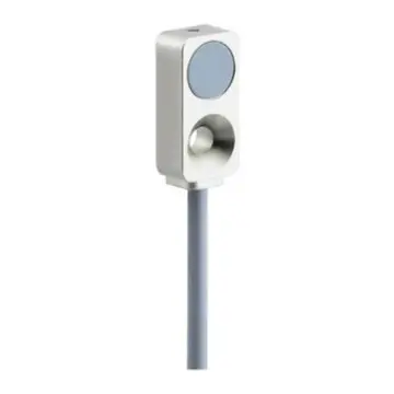 BAUMER inductive proximity switch, IFFM 08N17A6/KS35L