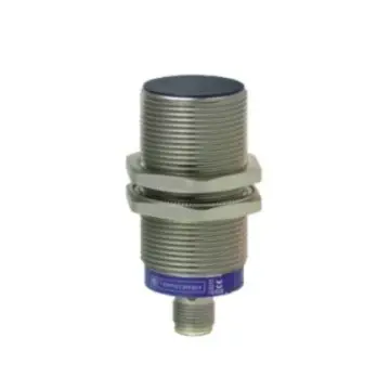 Schneider Electric proximity switch, XS630B1PAM12
