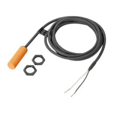 IFM inductive proximity switch, IG5933