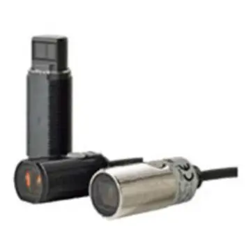 OMRON diffused reflective photoelectric switch, PN.E3FA-DP22 24VDC