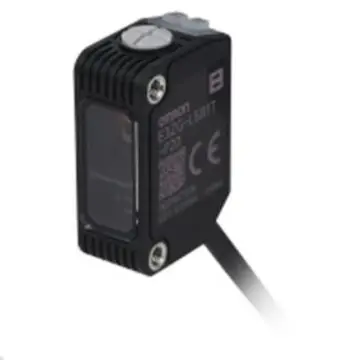 OMRON reflective photoelectric sensor, E3ZG-R81-NR-DO