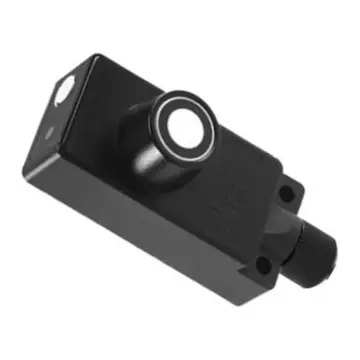 BAUMER ultrasonic ranging sensor, UNDK 30U9112/S14