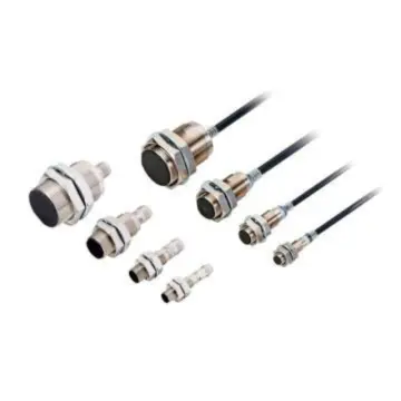 OMRON proximity switch, E2E-X3D18-T 2M