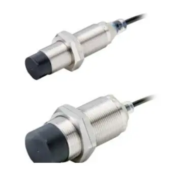 OMRON three-wire proximity switch, E2B-S08KS01-WP-C1 24VDC