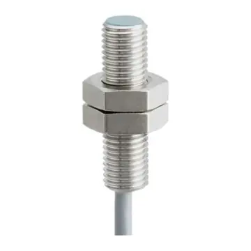 BAUMER inductive proximity switch, IFRM 08N1701/L