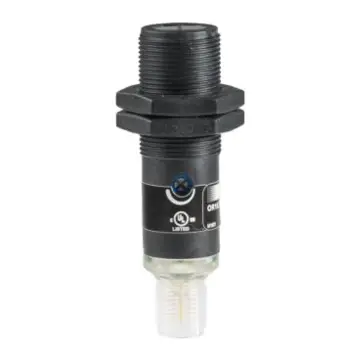 BAUMER diffuse reflection sensor, OR18.ZI-PW1P.71O/B005