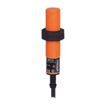 IFM inductive proximity switch, IG0037