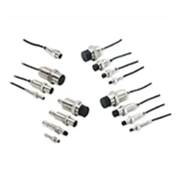 OMRON Inductive Proximity Switch, E2B-S08KN02-WP-C1 2M