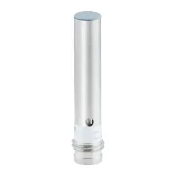 BAUMER inductive proximity switch, IFRM 06P17A3/S35L