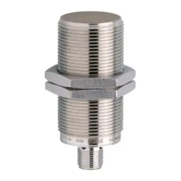 IFM inductive proximity switch, IIT204