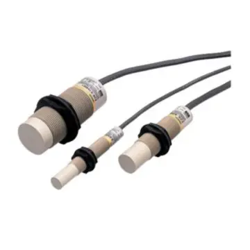 OMRON proximity switch, E2K-X4ME1 2M