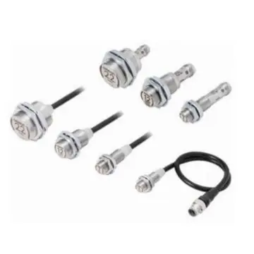 OMRON proximity switch, E2E-X5C118 2M