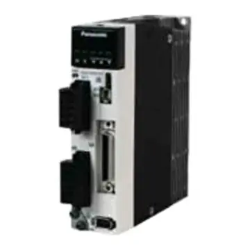 IFM inductive proximity switch, IFC204