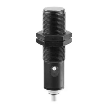 BAUMER capacitive proximity switch, CFAK 18N1200