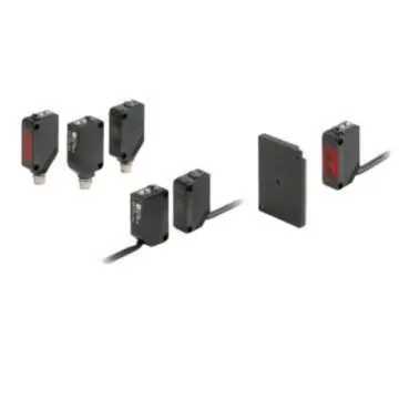 OMRON retroreflective photoelectric sensor, E3Z-R66