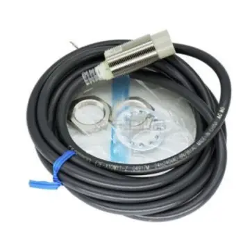 OMRON proximity switch, E2E-X10MY1-Z. 2M