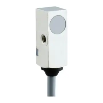BAUMER inductive proximity switch, IFFM08P1703/O1L