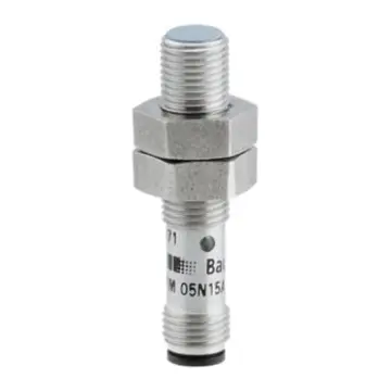 BAUMER inductive proximity switch, IFRM 05P15A3/S05L
