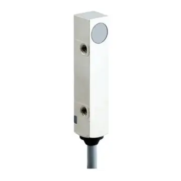 BAUMER inductive proximity switch, IFFM08P1701/O1L