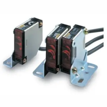 OMRON photoelectric sensor, E3JM-R4M4T-G BY OMC