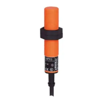 IFM inductive proximity switch, IG5401