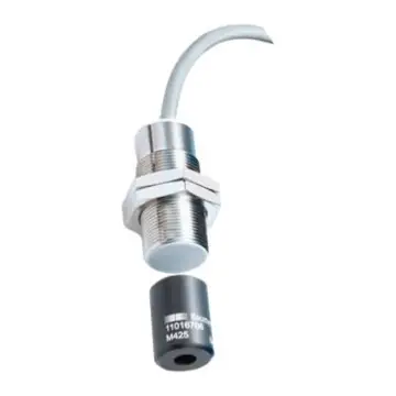 BAUMER magnetic angle sensor, MDRM 18U9524