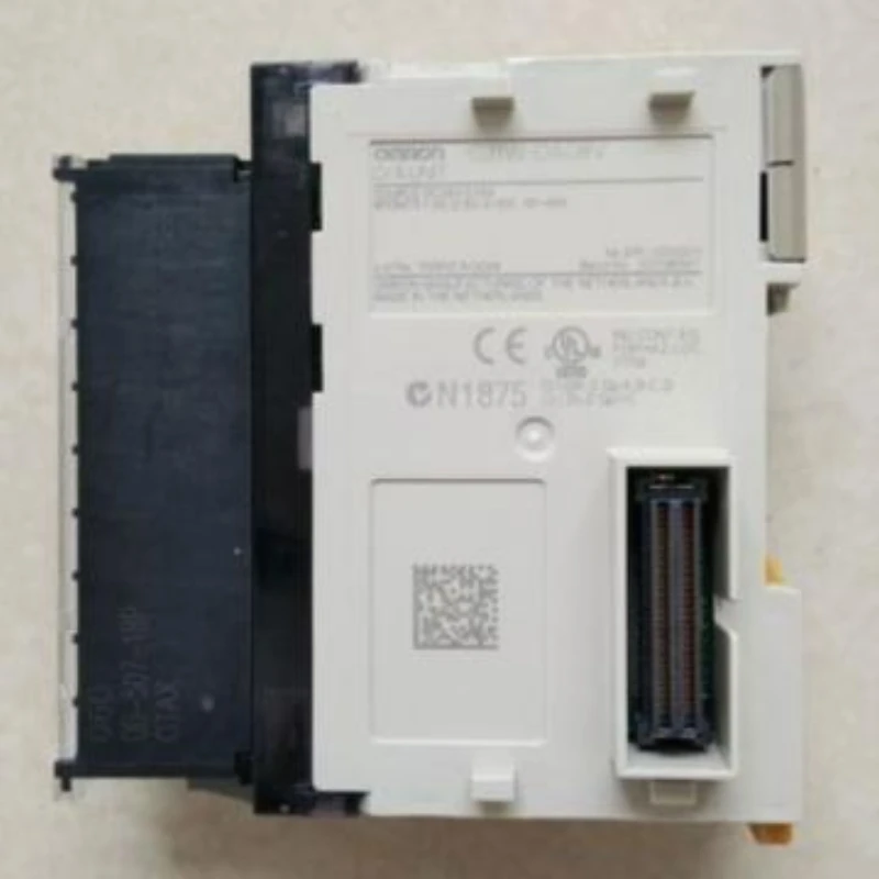 OMRON Analog Input/Output Module, CJ1W-DA08V