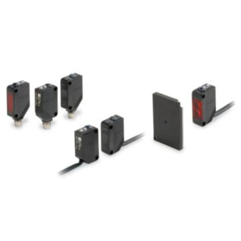 OMRON diffuse reflection photoelectric sensor, E3Z-D81 2M BY OMC