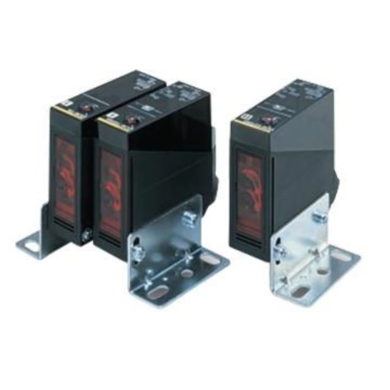 OMRON reflective photoelectric switch, E3JM-R4M4 BY OMC