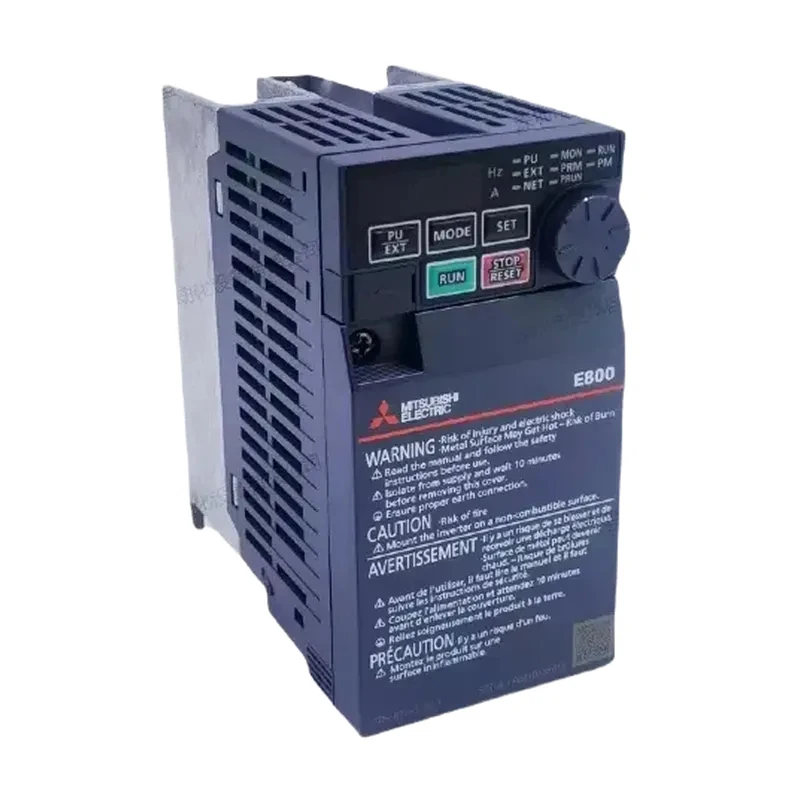 FR-E820-0008-4-60 Mitsubishi frequency inverter, three-phase 220V universal type, 0.1KW, made in Japan.