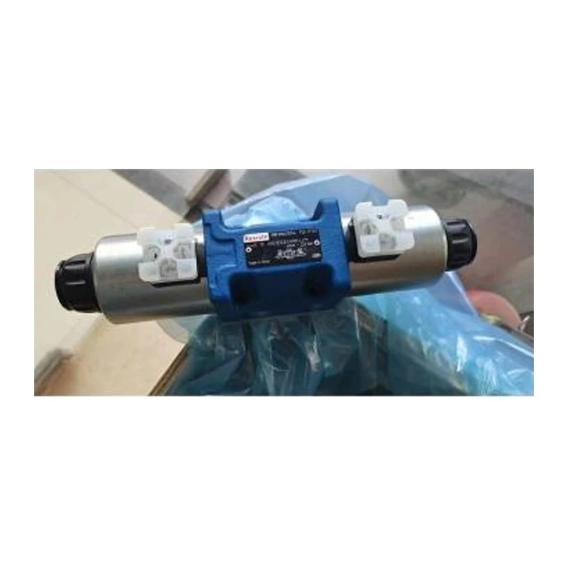 Rexroth solenoid valve, 4WE 10 J50/EG24N9K4/M