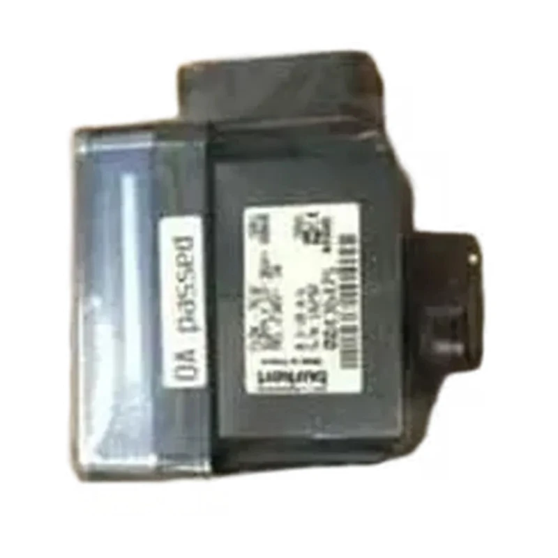 ../../images-webp/LH-BURKERT-0036-2.webp