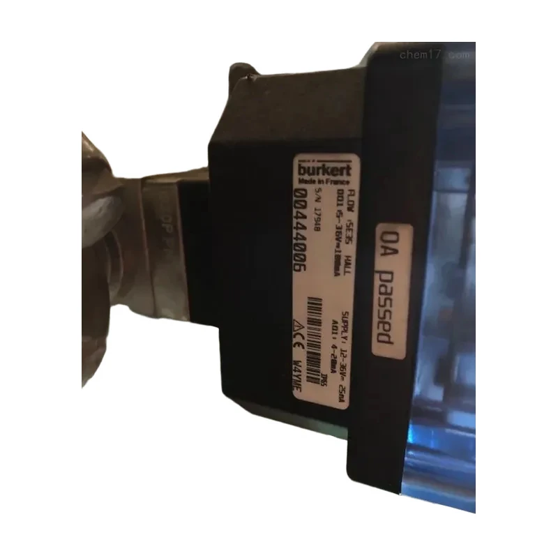 ../../images-webp/LH-BURKERT-0181-2.webp