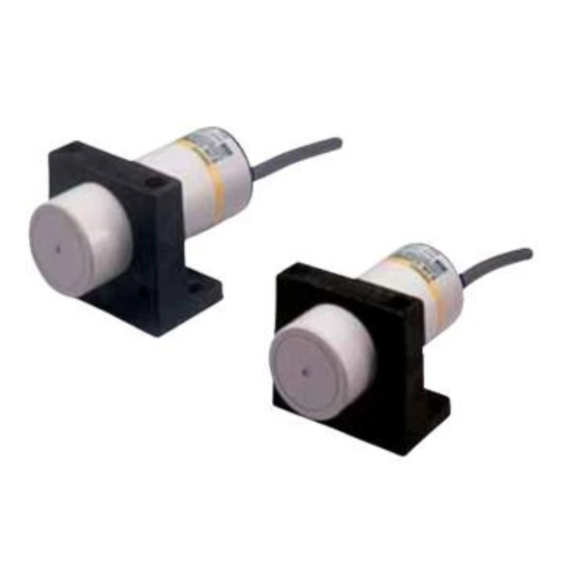 OMRON proximity switch, E2K-C25ME1 2M